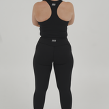 Essentials Leggings w/ Pockets - Onyx