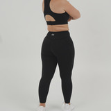 Essentials Leggings w/ Pockets - Onyx